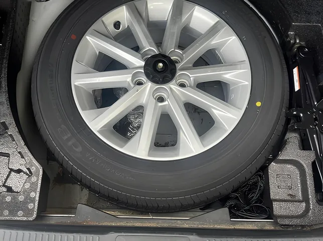 Toyota Camry, 2.5 L, 2014 год, 192 000 km, Баку - Цена: 25 500 ₼ - Tunel.az