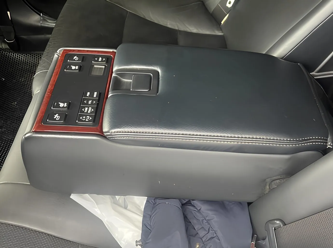 Toyota Camry, 2.5 L, 2014 год, 192 000 km, Баку - Цена: 25 500 ₼ - Tunel.az