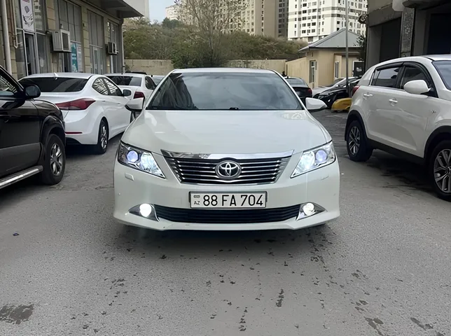 Toyota Camry, 2.5 L, 2014 год, 192 000 km, Баку - Цена: 25 500 ₼ - Tunel.az