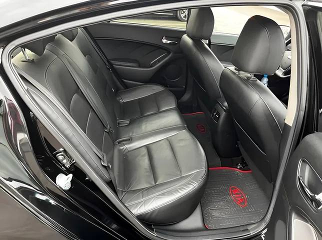 Kia K3, 1.6 L, 2014 baujahr, 243 000 km, Baku - Preis: 18 000 ₼ - Tunel.az
