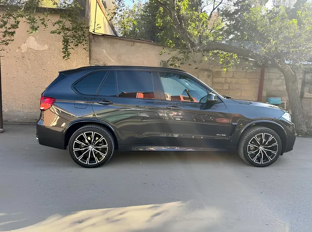BMW X5, 3.0 L, 2015 жазыңыз жыл, 215 000 km, Khirdalan - Бағасы: 55 000 ₼ - Tunel.az
