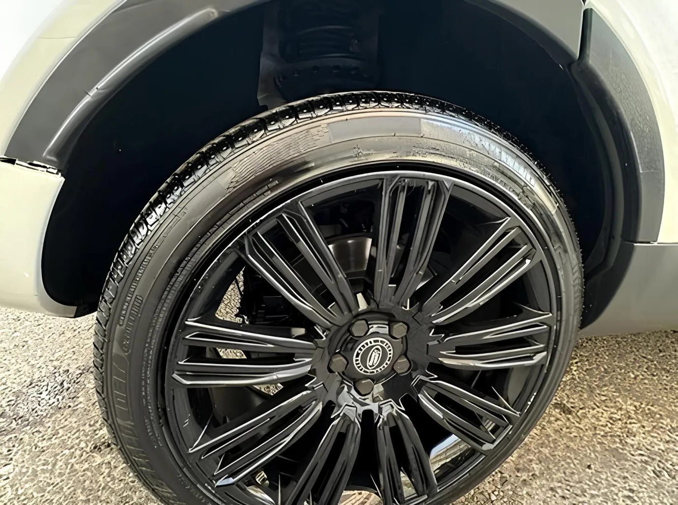 Land Rover RR Evoque, 2.0 L, 2016 ano, 117 600 km, Baku - Preço: 28 000 ₼ - Tunel.az