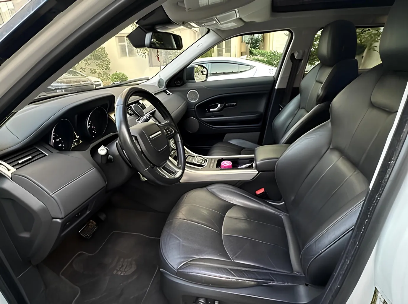 Land Rover RR Evoque, 2.0 L, 2016 ano, 117 600 km, Baku - Preço: 28 000 ₼ - Tunel.az