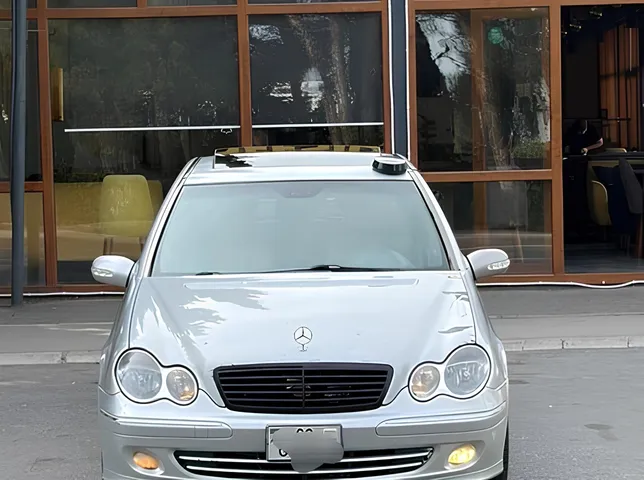 Mercedes C 320, 3.2 L, 2002 ano, 283 032 km, Baku - Preço: 8 300 ₼ - Tunel.az