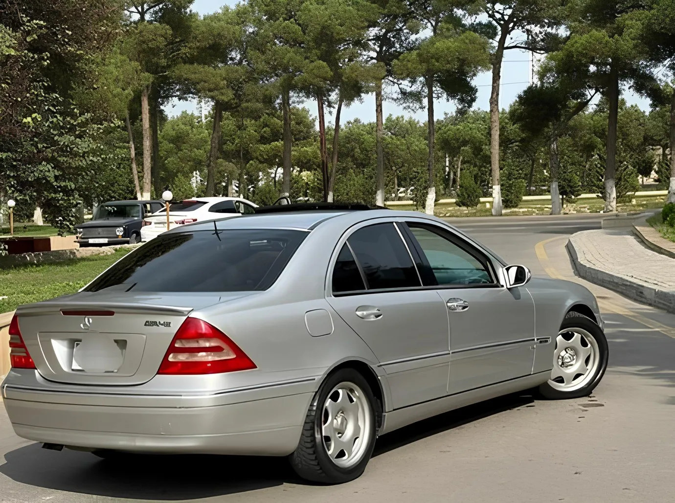 Mercedes C 320, 3.2 L, 2002 ano, 283 032 km, Baku - Preço: 8 300 ₼ - Tunel.az