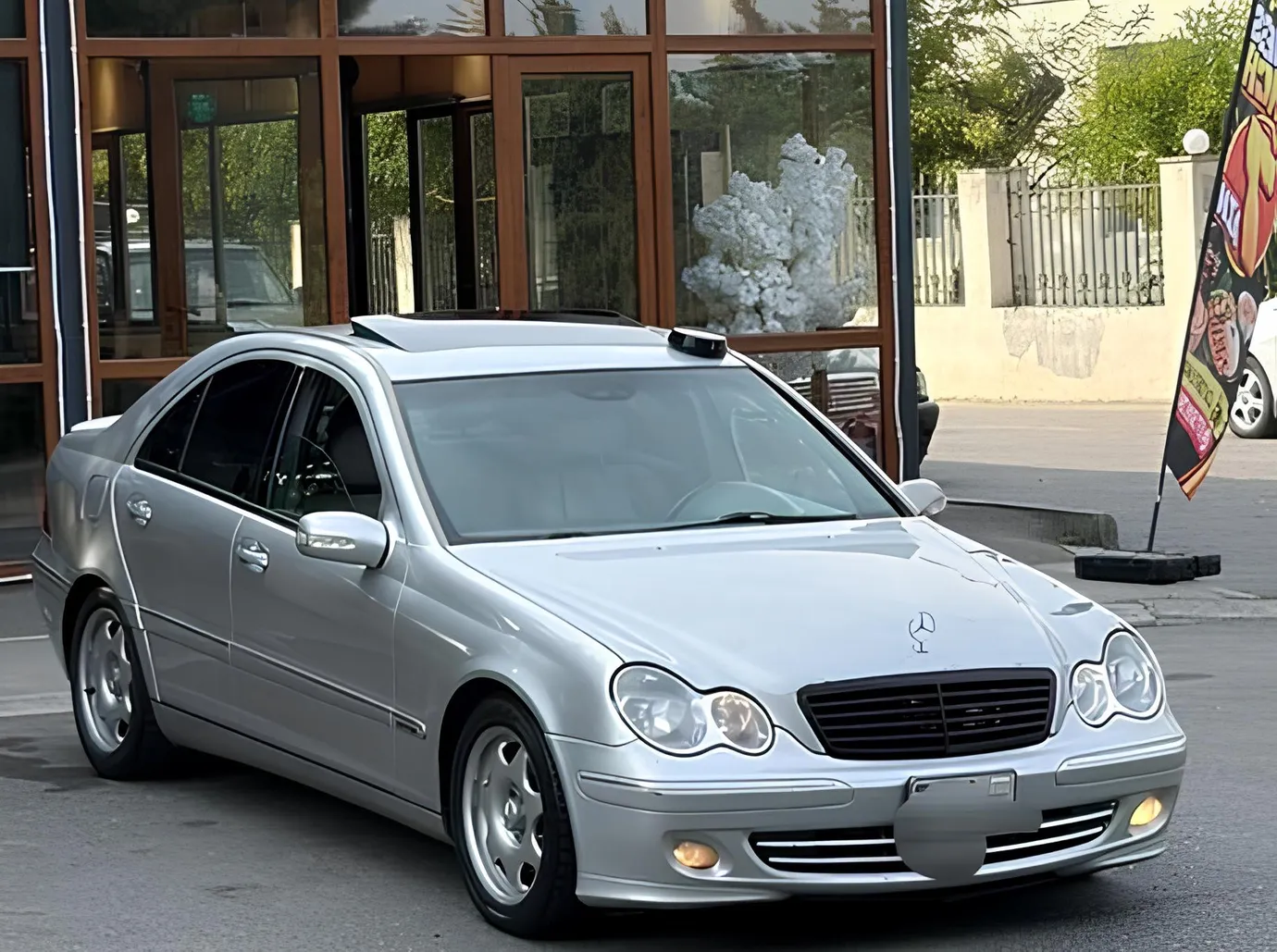 Mercedes C 320, 3.2 L, 2002 ano, 283 032 km, Baku - Preço: 8 300 ₼ - Tunel.az