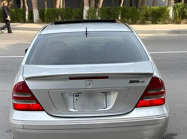 Mercedes C 320, 3.2 L, 2002 ano, 283 032 km, Baku - Preço: 8 300 ₼ - Tunel.az