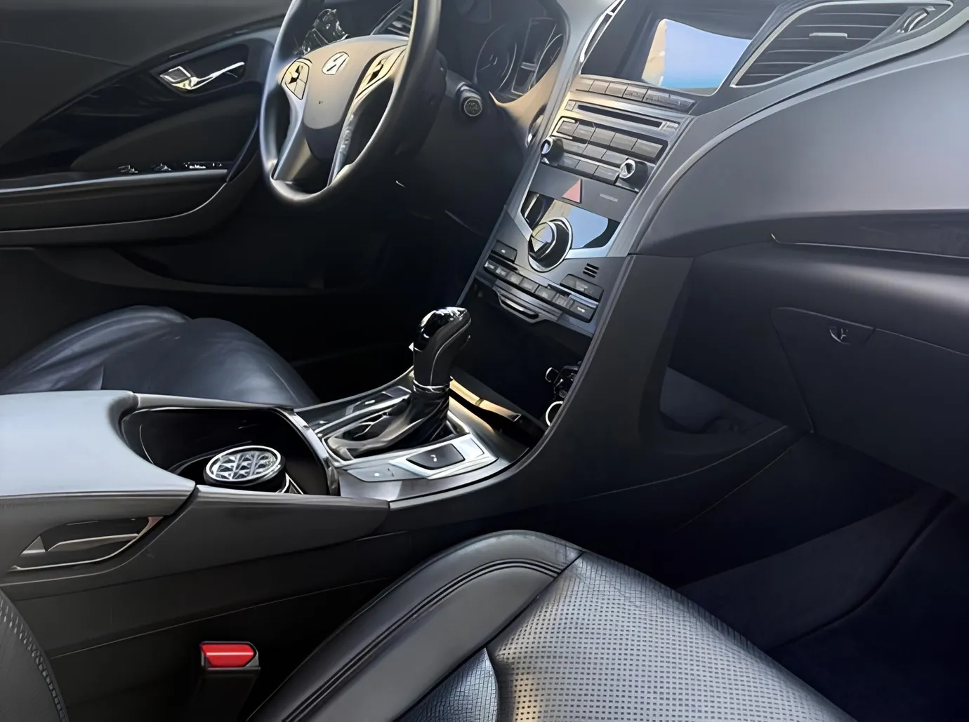 Hyundai Grandeur, 2.2 L, 2015 წელი, 175 000 km, Baku - ფასი: 25 800 ₼ - Tunel.az