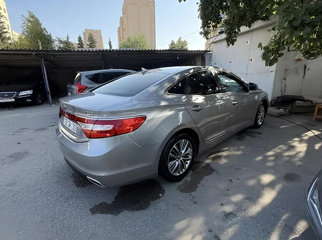 Hyundai Grandeur, 2.2 L, 2015 წელი, 175 000 km, Baku - ფასი: 25 800 ₼ - Tunel.az