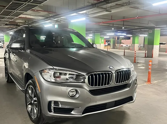 BMW X5, 2.0 L, 2018 i̇l, 138 652 km, Bakı - Qiymət: 39 600 ₼ - Tunel.az