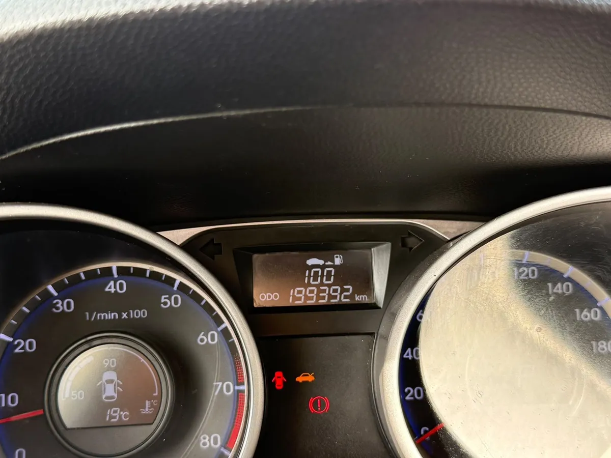 Hyundai ix35, 0.2 L, 2013 yıl, 199 392 km, Baku - Fiyat: 23 500 ₼ - Tunel.az