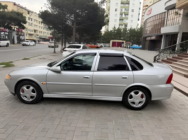 Opel Vectra, 1.6 L, 2000 год, 300 000 km, Сумгаит - Цена: 6 400 ₼ - Tunel.az