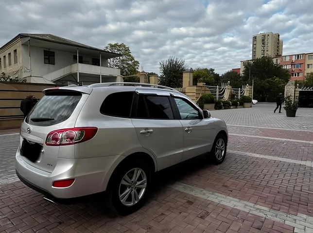 Hyundai Santa Fe, 2.2 L, 2010 year, 221 000 km, Baku - Price: 20 900 ₼ - Tunel.az