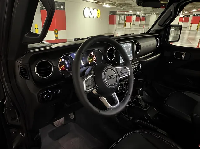 Jeep Wrangler, 2.0 L, 2020 год, 145 000 km, Баку - Цена: 44 900 ₼ - Tunel.az