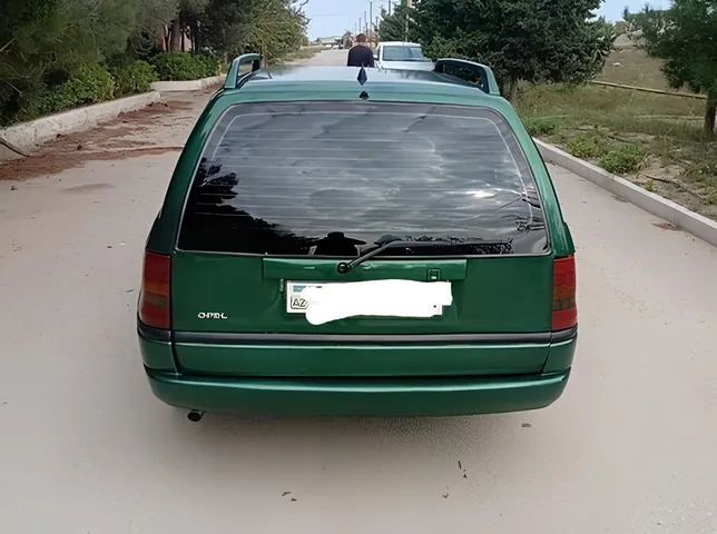 Opel Astra, 1.6 L, 1996 год, 246 700 km, Баку - Цена: 4 300 ₼ - Tunel.az