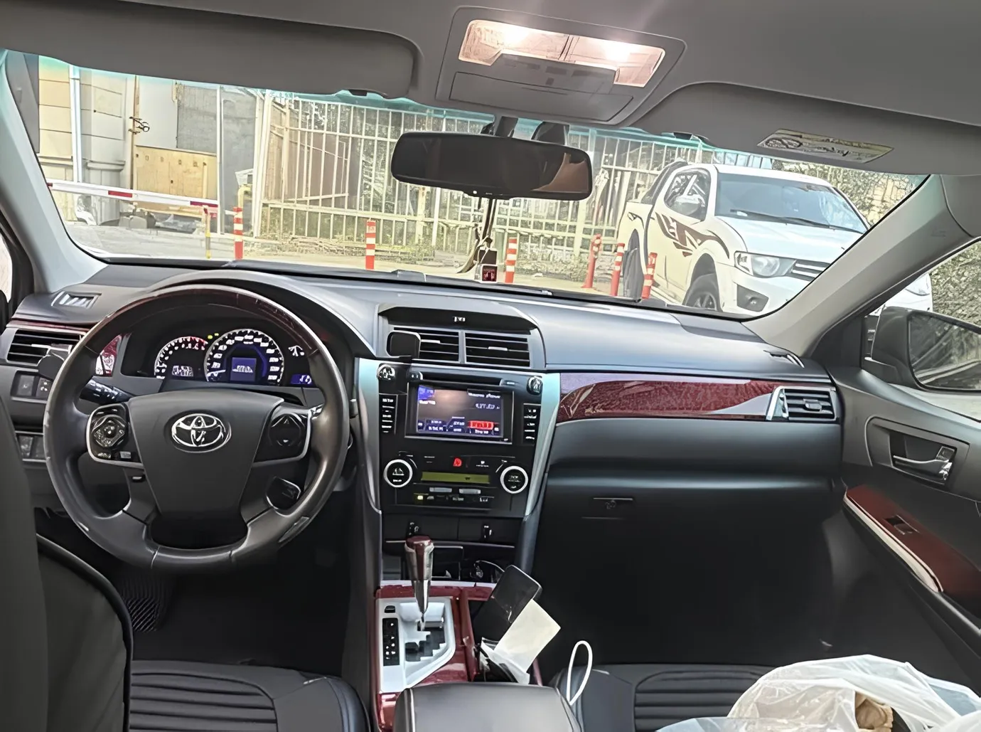 Toyota Camry, 2.5 L, 2013 i̇l, 243 000 km, Bakı - Qiymət: 23 500 ₼ - Tunel.az