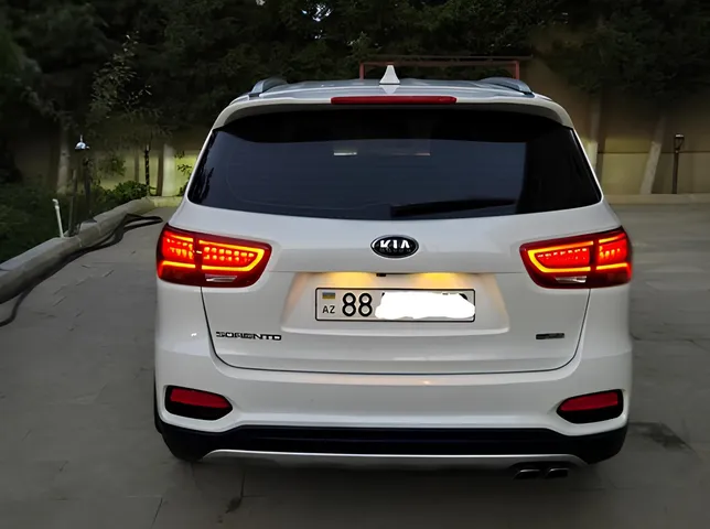 Kia Sorento, 2.0 L, 2019 سنة, 171 692 km, Baku - السعر: 36 500 ₼ - Tunel.az