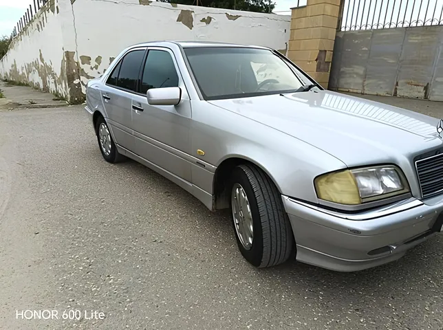 Mercedes C 240, 2.4 L, 1997 год, 394 705 km, Баку - Цена: 11 500 ₼ - Tunel.az