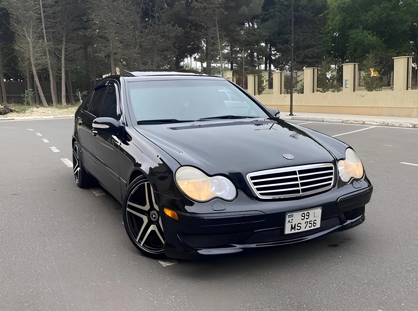 Mercedes C 240, 2.6 L, 2002 baujahr, 261 000 km, Sumgayit - Preis: 10 400 ₼ - Tunel.az