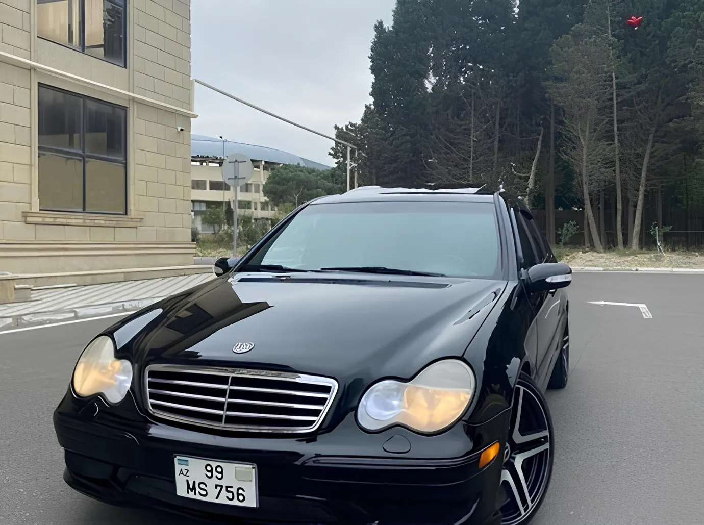 Mercedes C 240, 2.6 L, 2002 baujahr, 261 000 km, Sumgayit - Preis: 10 400 ₼ - Tunel.az