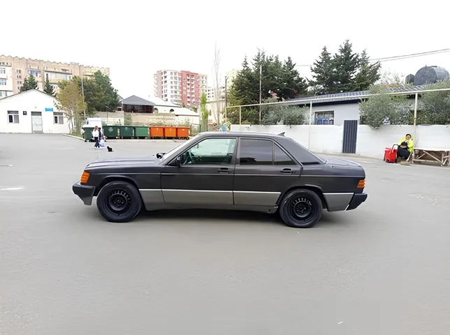 Mercedes 190, 2.0 L, 1990 i̇l, 325 410 km, Bakı - Qiymət: 3 900 ₼ - Tunel.az