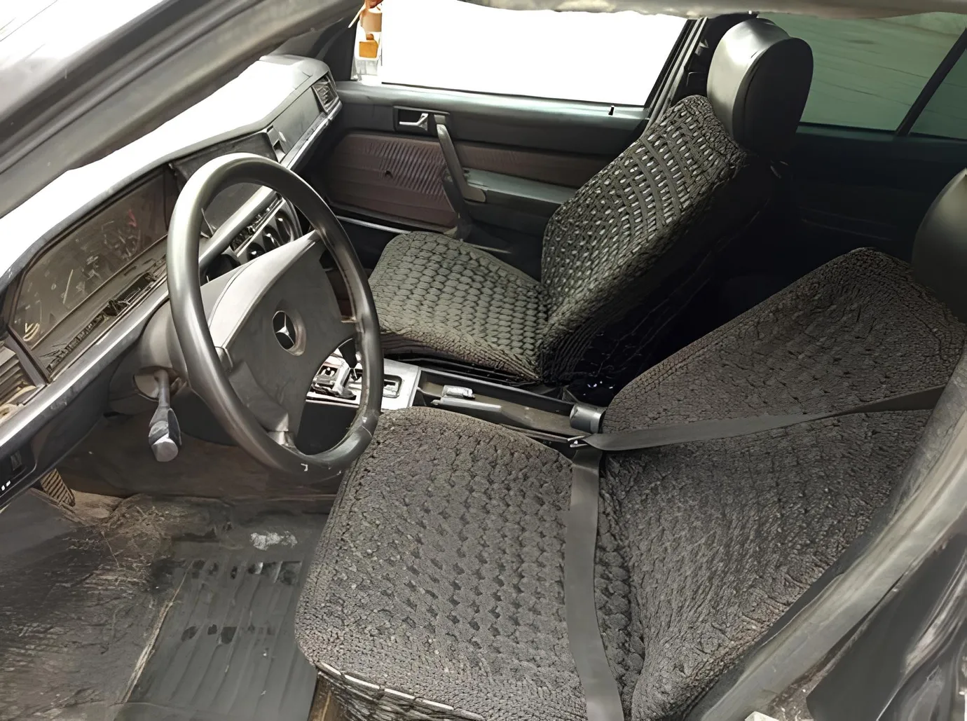 Mercedes 190, 2.0 L, 1990 i̇l, 325 410 km, Bakı - Qiymət: 3 900 ₼ - Tunel.az