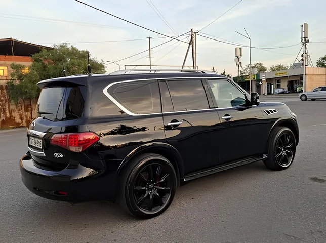 Infiniti QX56, 5.6 L, 2011 yıl, 250 000 km, Baku - Fiyat: 28 000 ₼ - Tunel.az