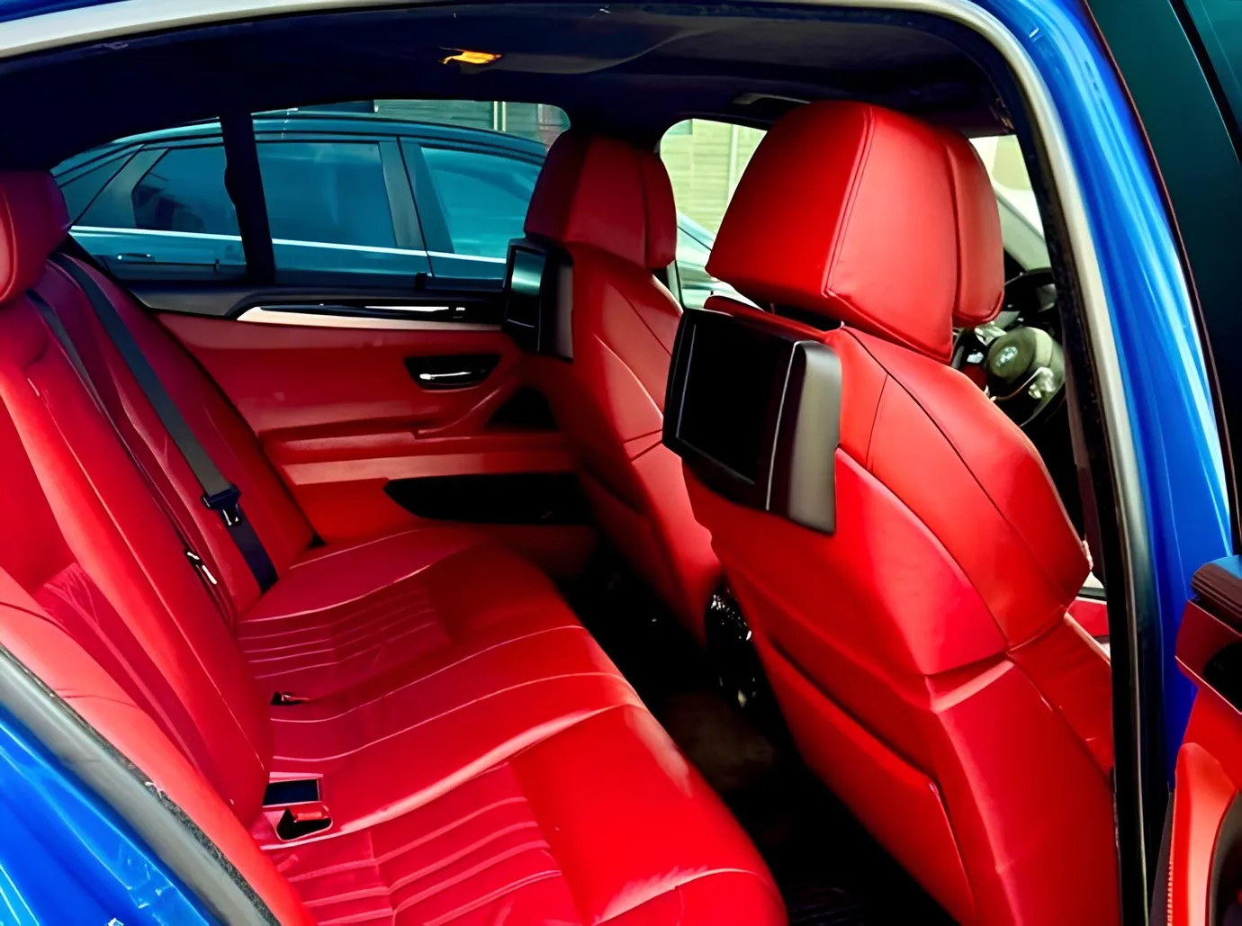 BMW M5, 4.4 L, 2012 год, 167 000 km, Баку - Цена: 51 000 ₼ - Tunel.az