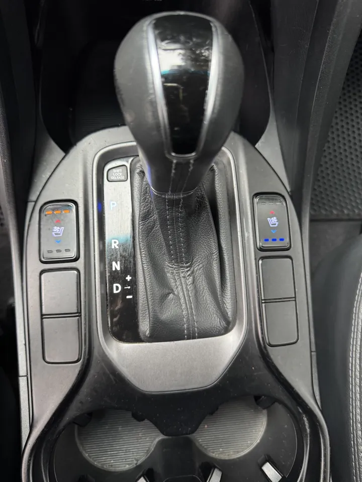 Hyundai Santa Fe, 2.0 L, 2015 year, 290 000 km, Baku - Price: 26 900 ₼ - Tunel.az