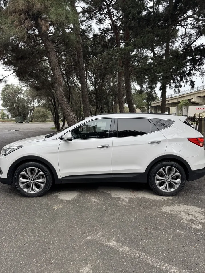 Hyundai Santa Fe, 2.0 L, 2015 year, 290 000 km, Baku - Price: 26 900 ₼ - Tunel.az