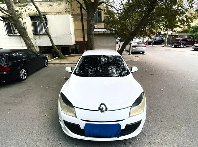Renault Megane, 1.5 L, 2009 año, 447 000 km, Baku - Precio: 7 600 ₼ - Tunel.az