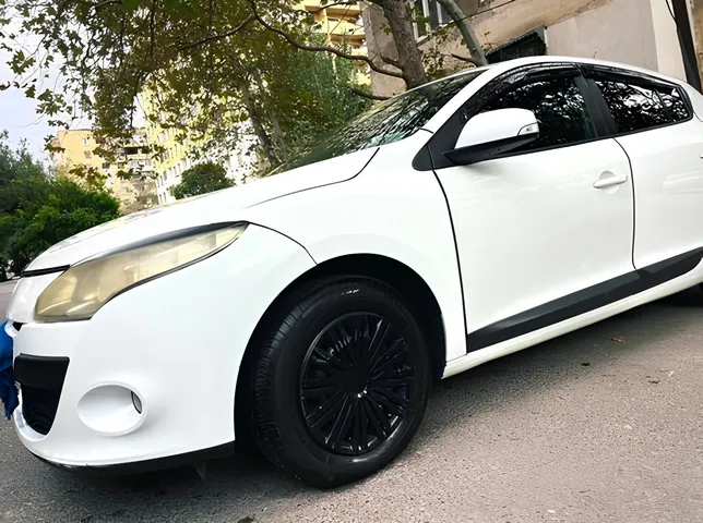 Renault Megane, 1.5 L, 2009 año, 447 000 km, Baku - Precio: 7 600 ₼ - Tunel.az