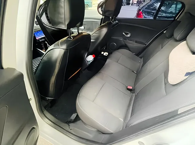 Renault Megane, 1.5 L, 2009 año, 447 000 km, Baku - Precio: 7 600 ₼ - Tunel.az