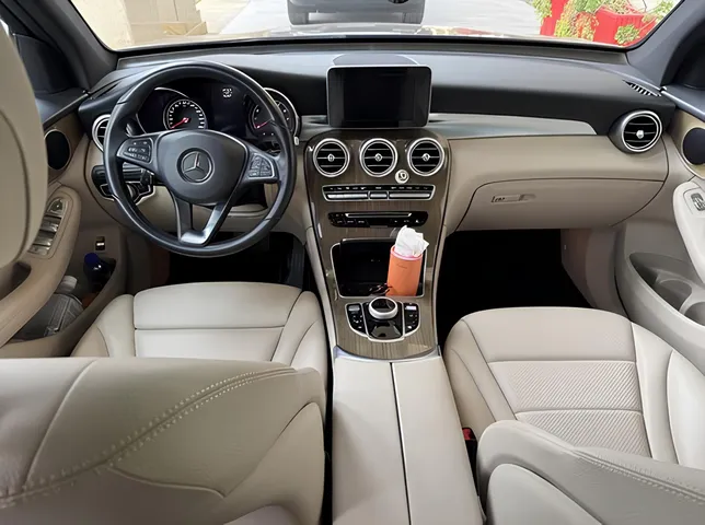 Mercedes GLC 300, 2.0 L, 2017 baujahr, 76 000 km, Baku - Preis: 40 000 ₼ - Tunel.az