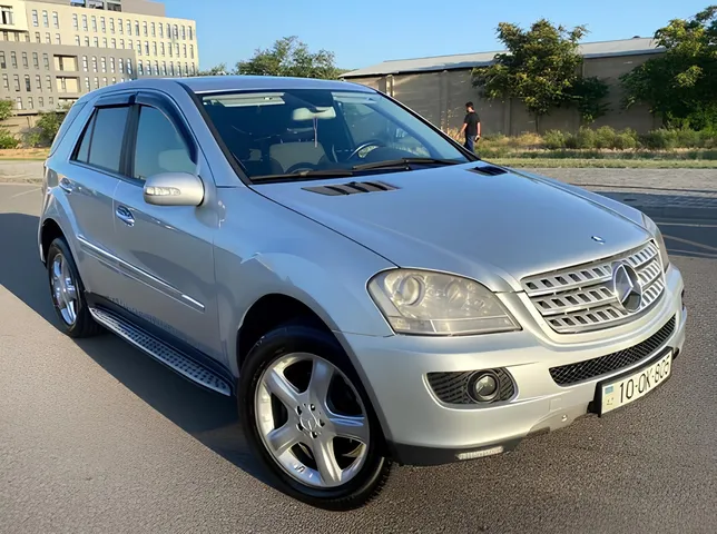 Mercedes ML 350 4MATIC, 3.0 L, 2006 año, 490 000 km, Baku - Precio: 18 000 ₼ - Tunel.az