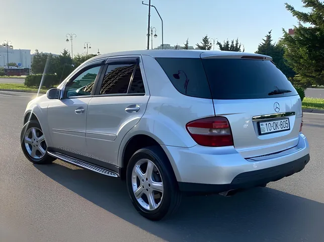 Mercedes ML 350 4MATIC, 3.0 L, 2006 año, 490 000 km, Baku - Precio: 18 000 ₼ - Tunel.az