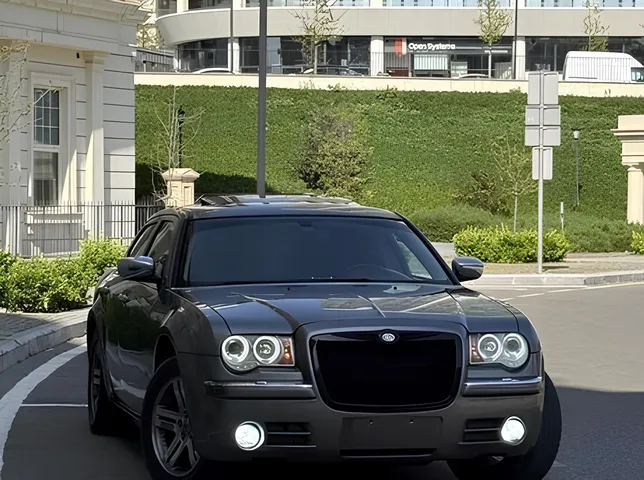 Chrysler 300C, 5.7 L, 2005 წელი, 206 000 km, Baku - ფასი: 15 000 ₼ - Tunel.az