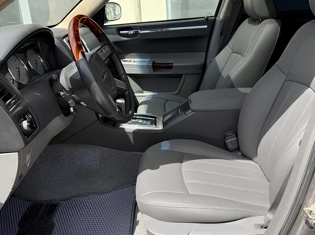 Chrysler 300C, 5.7 L, 2005 წელი, 206 000 km, Baku - ფასი: 15 000 ₼ - Tunel.az