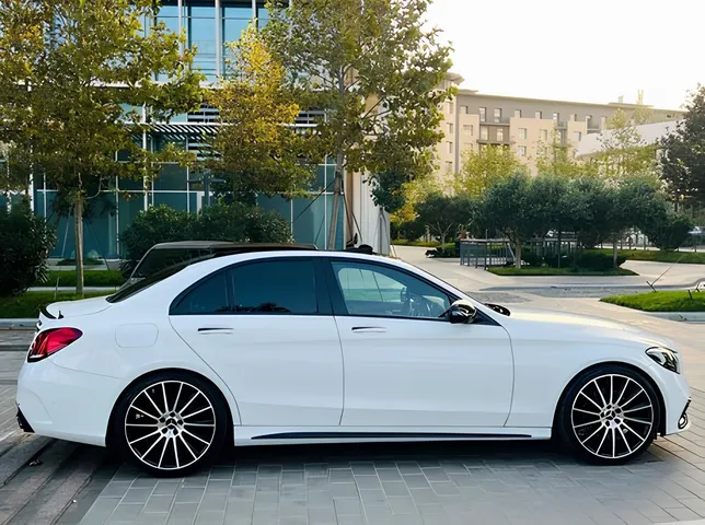 Mercedes C 300, 2.0 L, 2021 yıl, 79 350 km, Baku - Fiyat: 49 130 ₼ - Tunel.az