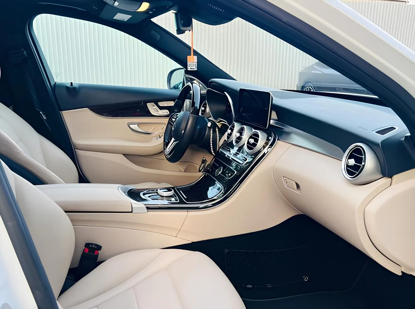 Mercedes C 300, 2.0 L, 2021 yıl, 79 350 km, Baku - Fiyat: 49 130 ₼ - Tunel.az
