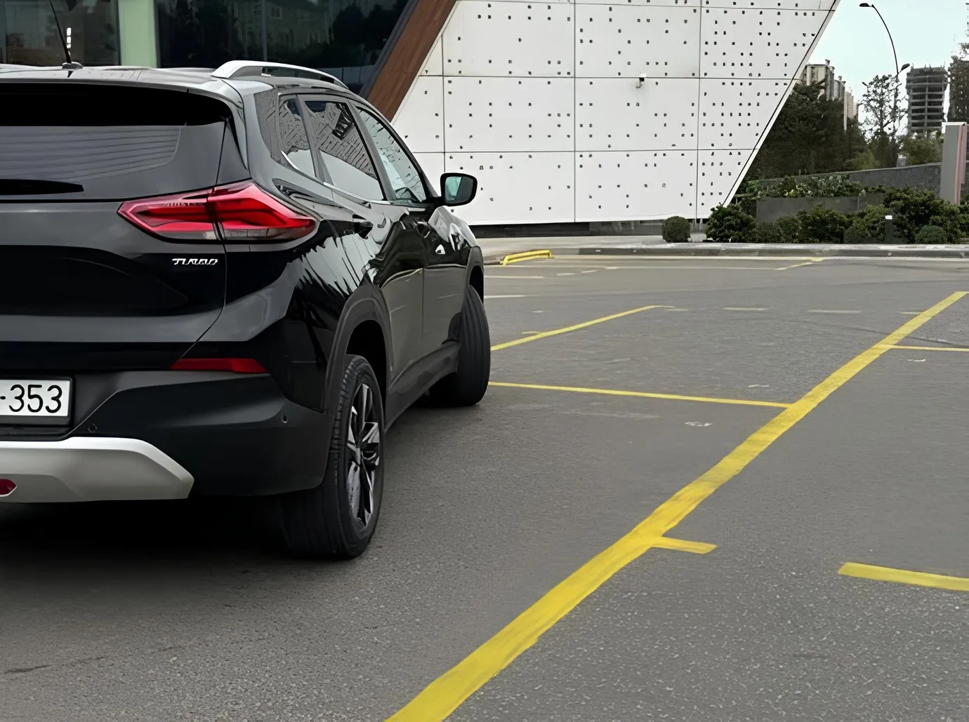 Chevrolet Tracker, 1.2 L, 2023 year, 61 000 km, Baku - Price: 26 848 ₼ - Tunel.az