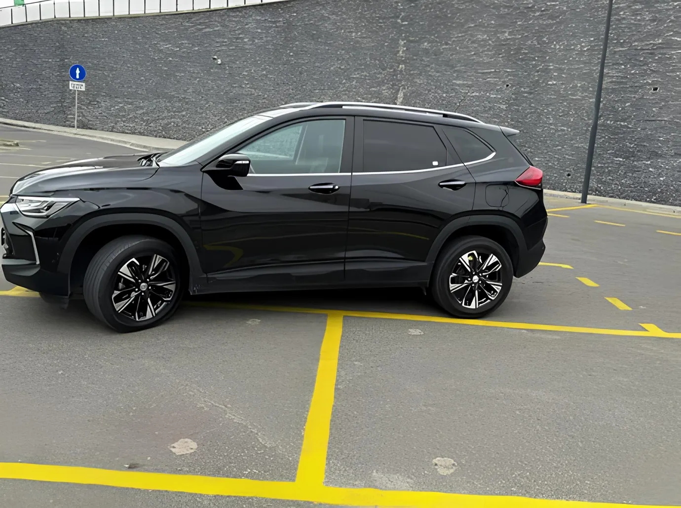 Chevrolet Tracker, 1.2 L, 2023 year, 61 000 km, Baku - Price: 26 848 ₼ - Tunel.az