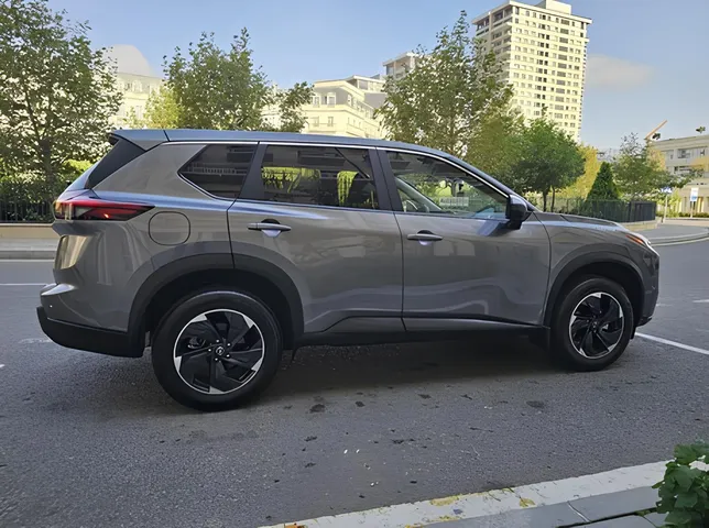 Nissan Rogue, 1.5 L, 2024 baujahr, 11 000 km, Baku - Preis: 37 500 ₼ - Tunel.az