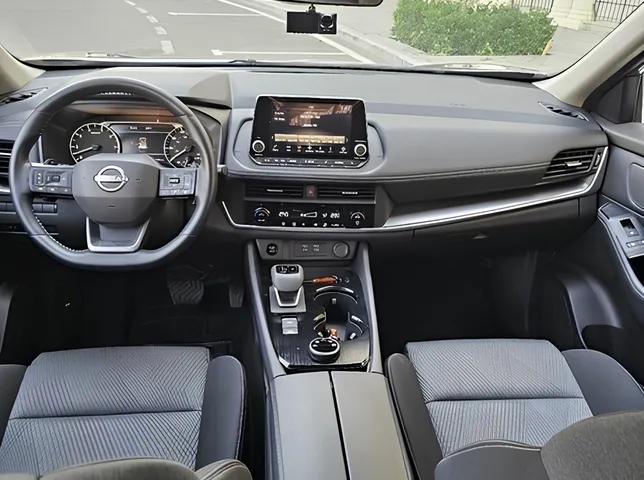 Nissan Rogue, 1.5 L, 2024 baujahr, 11 000 km, Baku - Preis: 37 500 ₼ - Tunel.az
