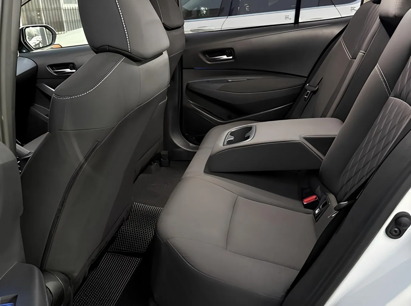 Toyota Corolla, 1.6 L, 2020 yıl, 205 000 km, Baku - Fiyat: 25 900 ₼ - Tunel.az