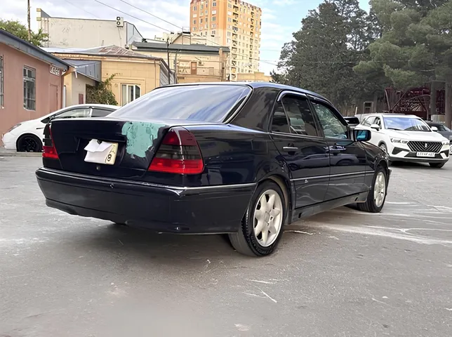 Mercedes C 230, 2.3 L, 1999 year, 300 000 km, Baku - Price: 8 300 ₼ - Tunel.az
