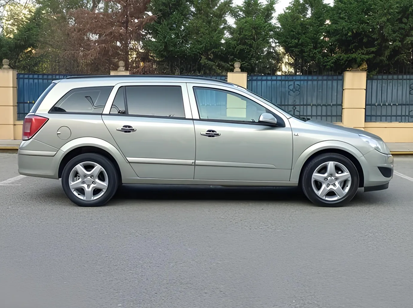 Opel Astra, 1.4 L, 2007 year, 317 000 km, Sumgayit - Price: 11 600 ₼ - Tunel.az