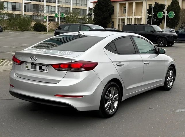 Hyundai Elantra, 2.0 L, 2016 year, 92 500 km, Baku - Price: 20 900 ₼ - Tunel.az