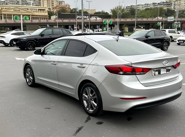 Hyundai Elantra, 2.0 L, 2016 year, 92 500 km, Baku - Price: 20 900 ₼ - Tunel.az